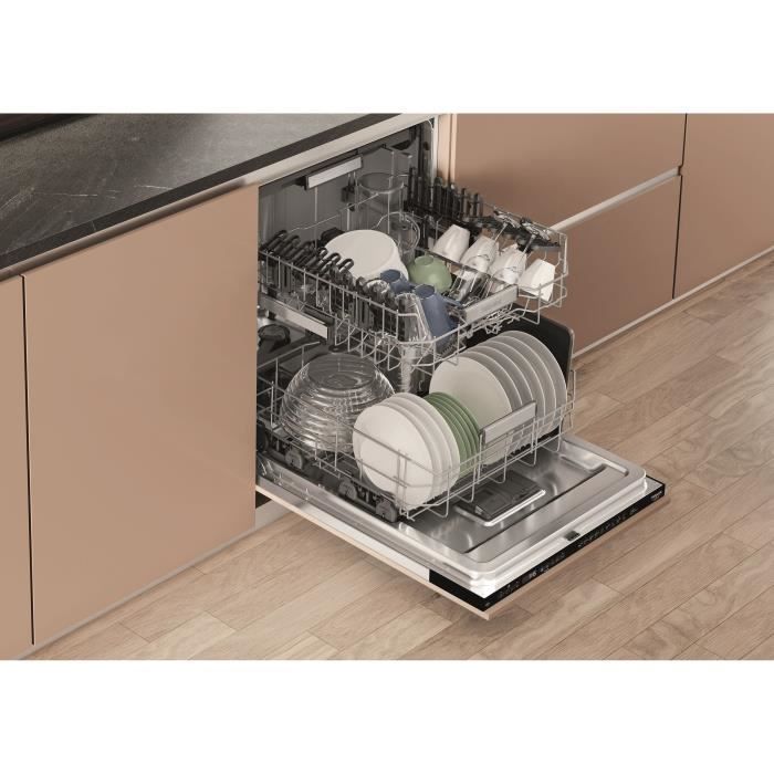 Lave-vaisselle tout encastrable HOTPOINT H7IHP40L  - 15 couverts - 40 dB - Classe C - Maxi Space - tiroir a couverts